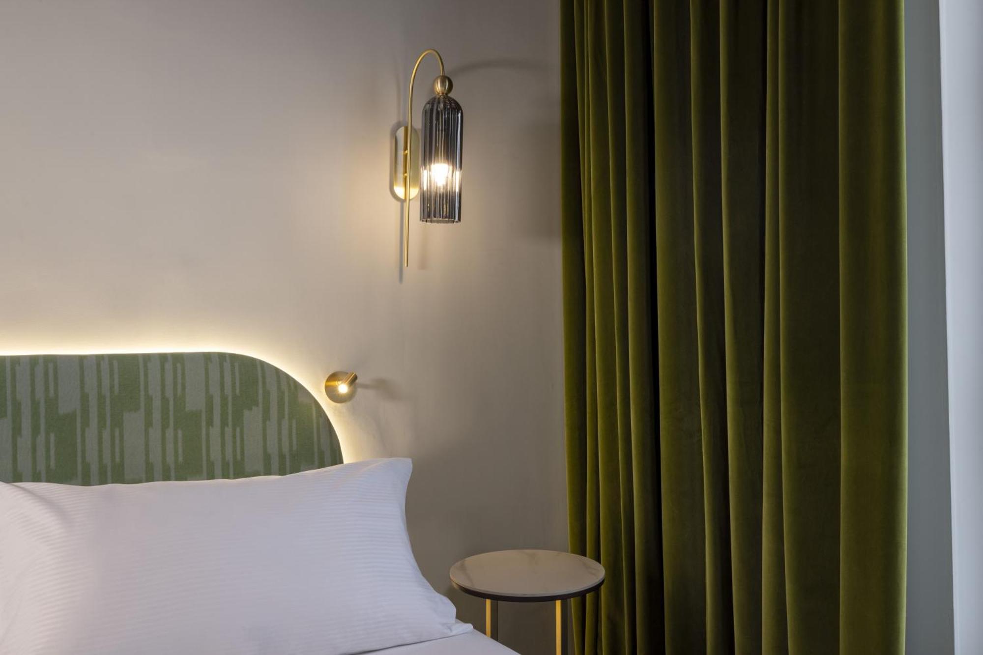 Hotel L De Lutece - Notre-Dame Paryż Zewnętrze zdjęcie