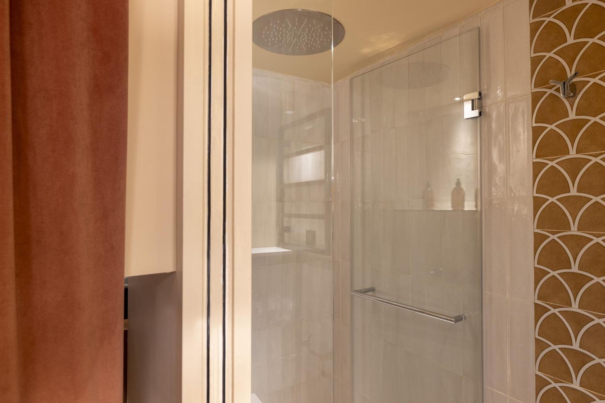 Hotel L De Lutece - Notre-Dame Paryż Zewnętrze zdjęcie