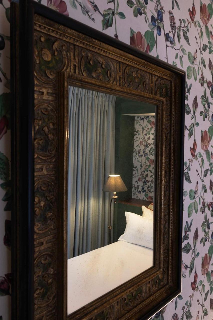 Hotel L De Lutece - Notre-Dame Paryż Zewnętrze zdjęcie
